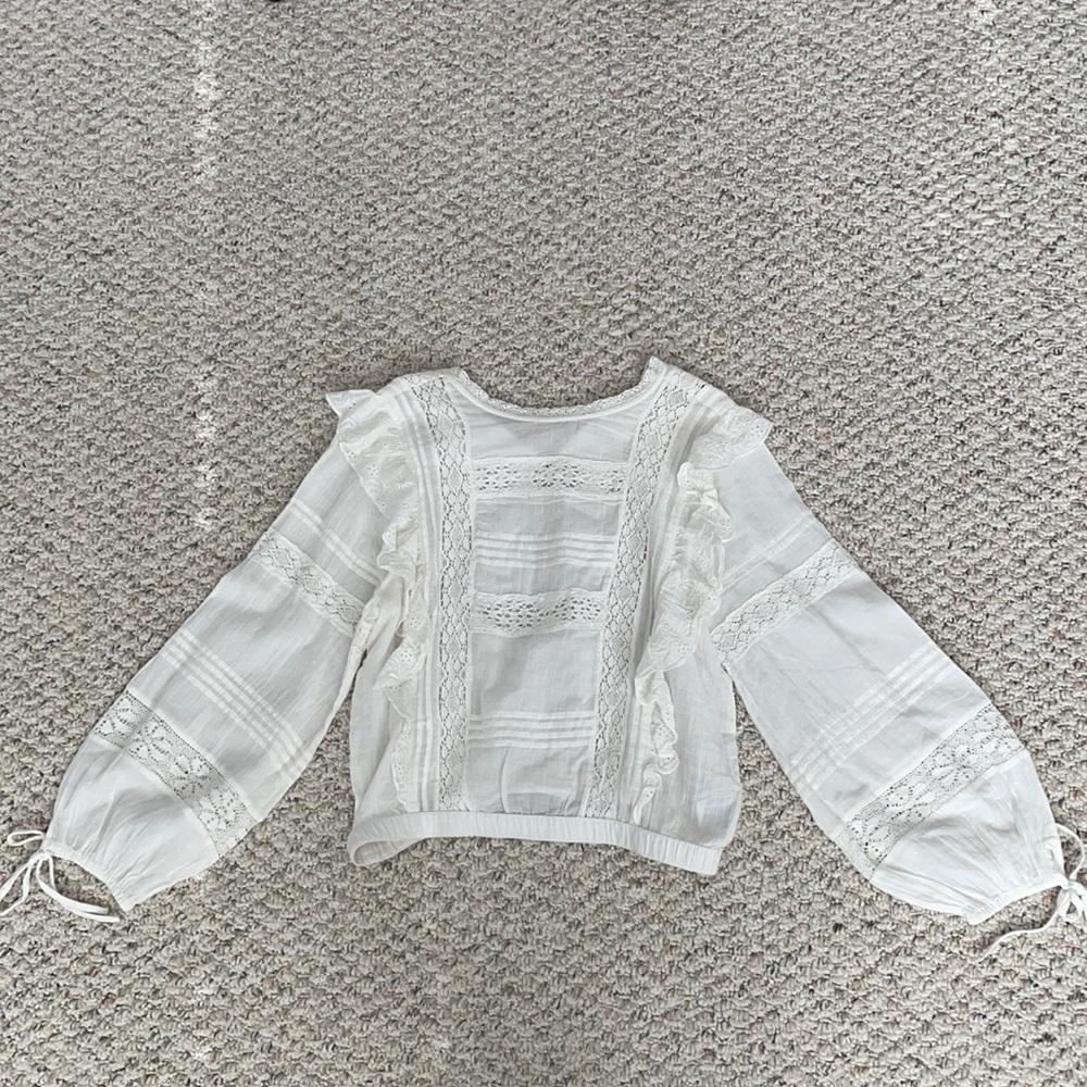Long Sleeve Lace Blouse